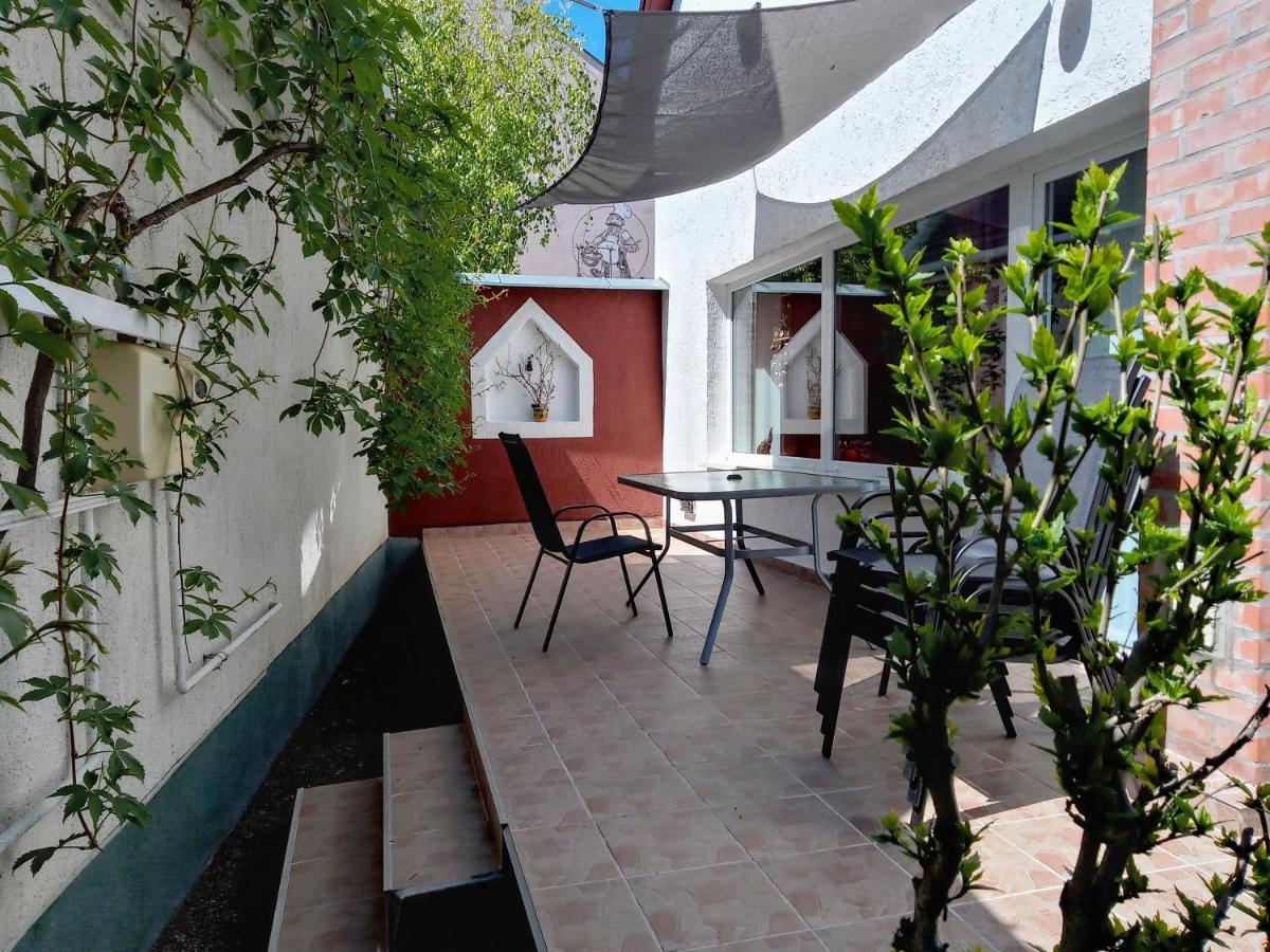 Két cseresznye vendégház Siófok Exterior foto